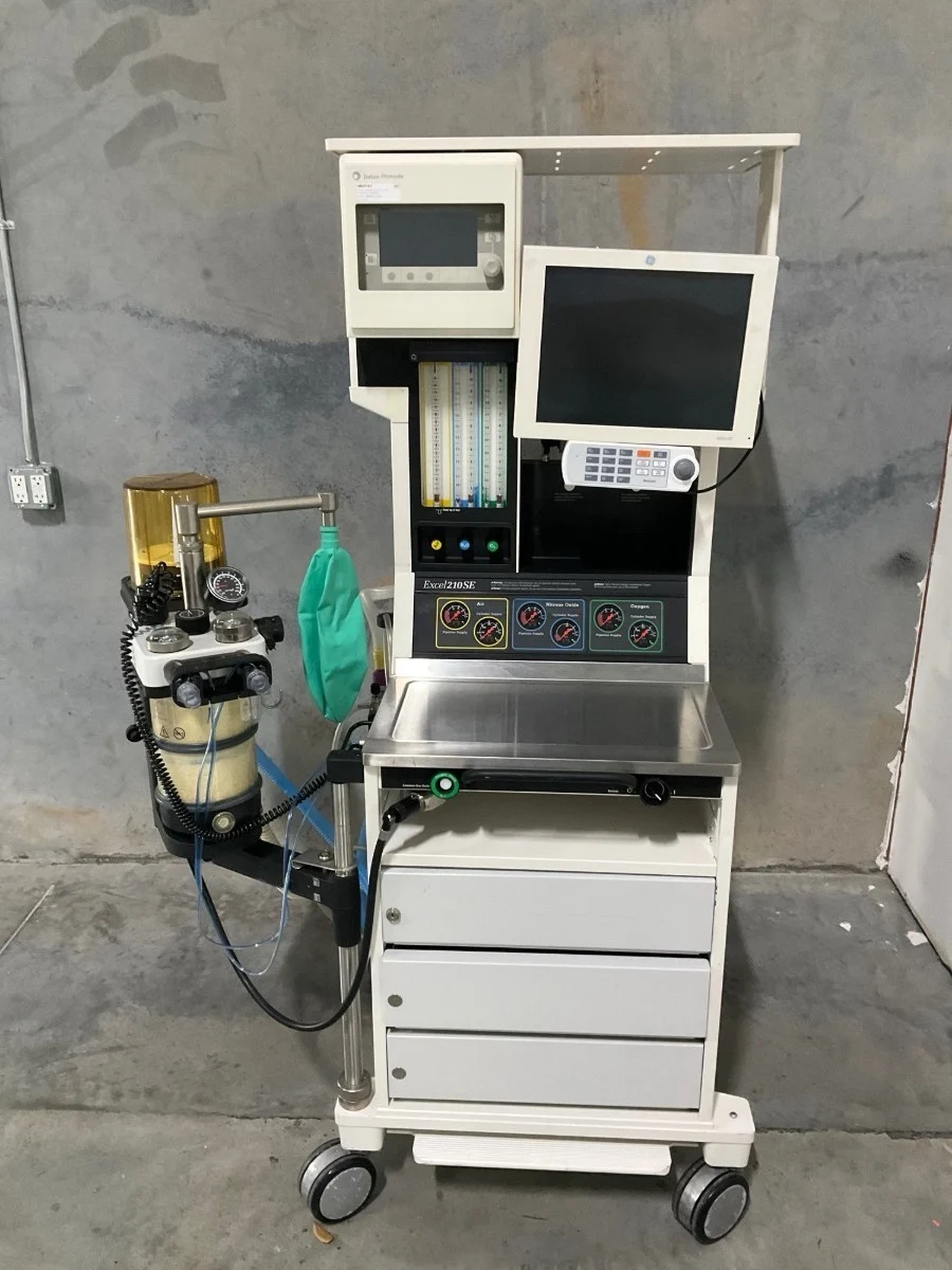 GMD # 132: Datex Ohmeda Excel 210 SE Anesthesia Machine