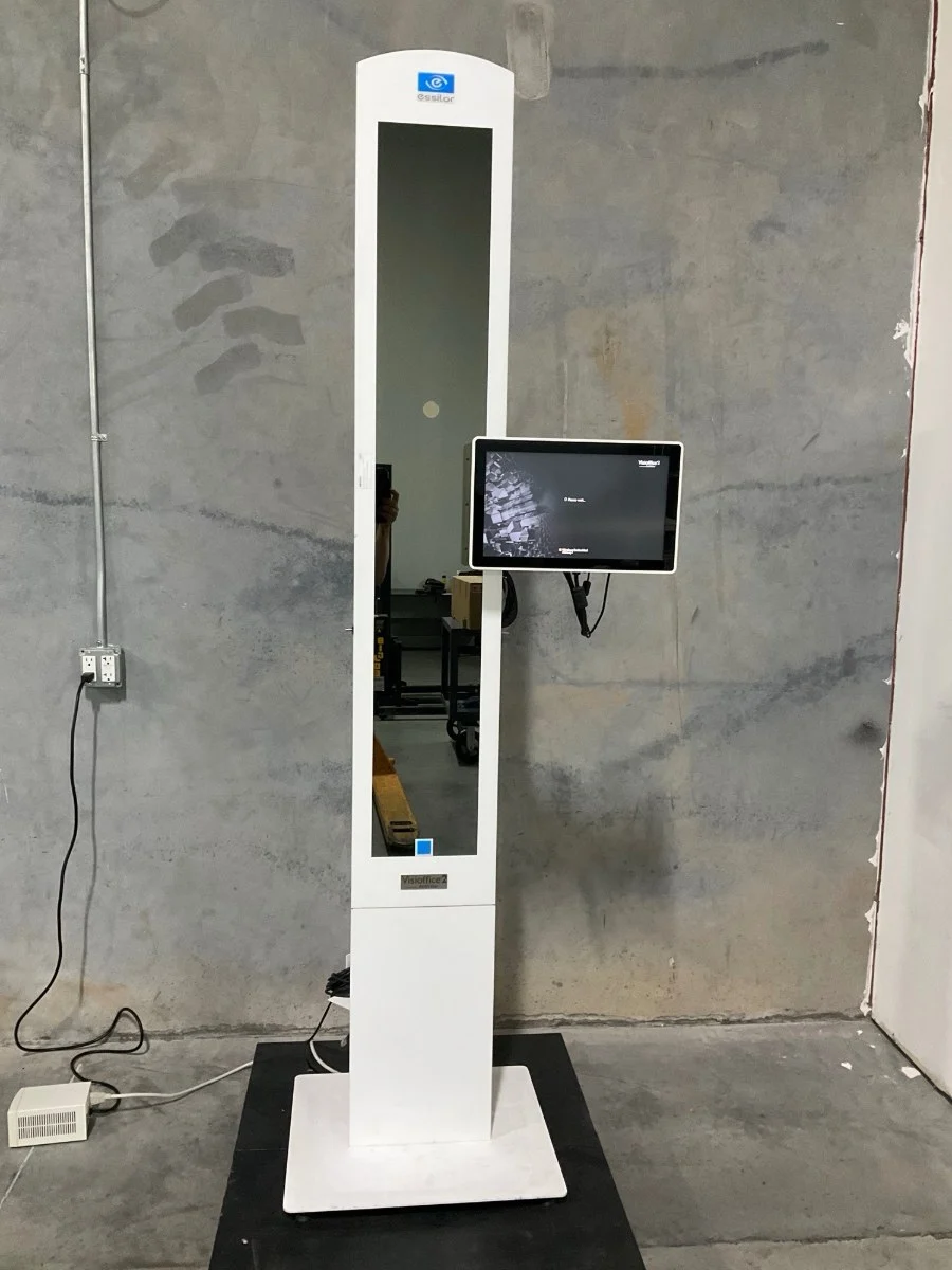 GMD # 156: Essilor Visioffice 2 Medical Optometry Unit Ophthalmology
Machine